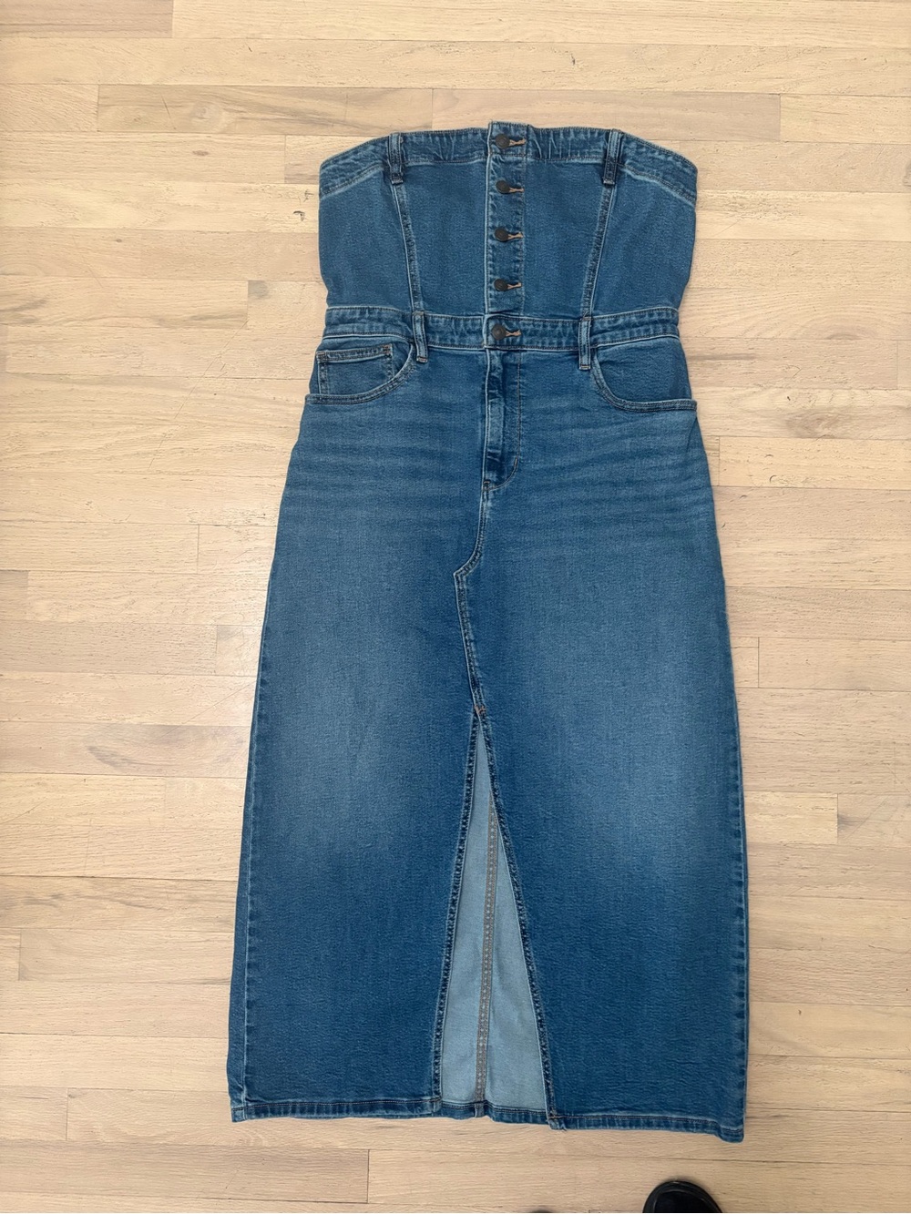 American Eagle Outfitters Blue Strapless High-Rise Denim Midi Skirt